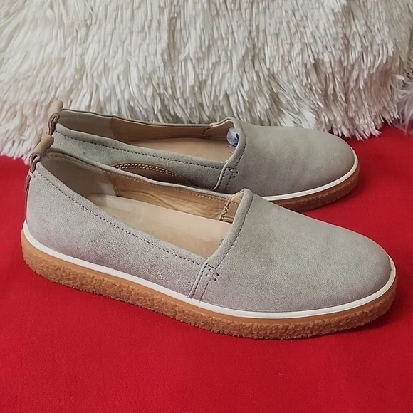 ECCO Women's Crepetray Slip on Loafer - Picture 3 of 9